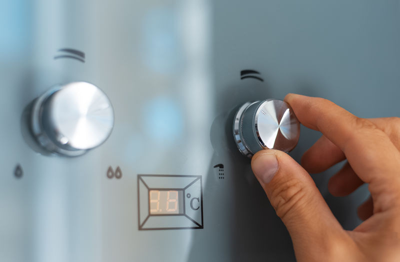 l'installation du ballon doit être réalisé par un artisan qualifié RGE pour bénéficier de l'eco-PTZ